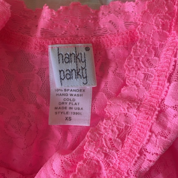 Bundle of 2 Hanky Panky tank tops size XS - Picture 2 of 3